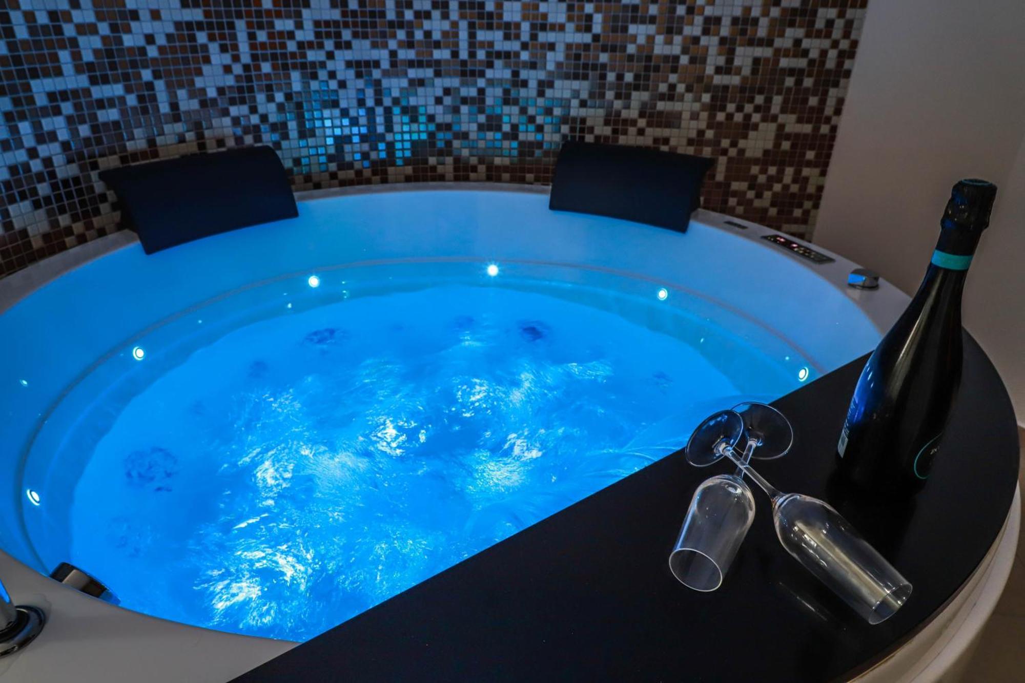 Eg Apartments - Forio D'Ischia Bagian luar foto